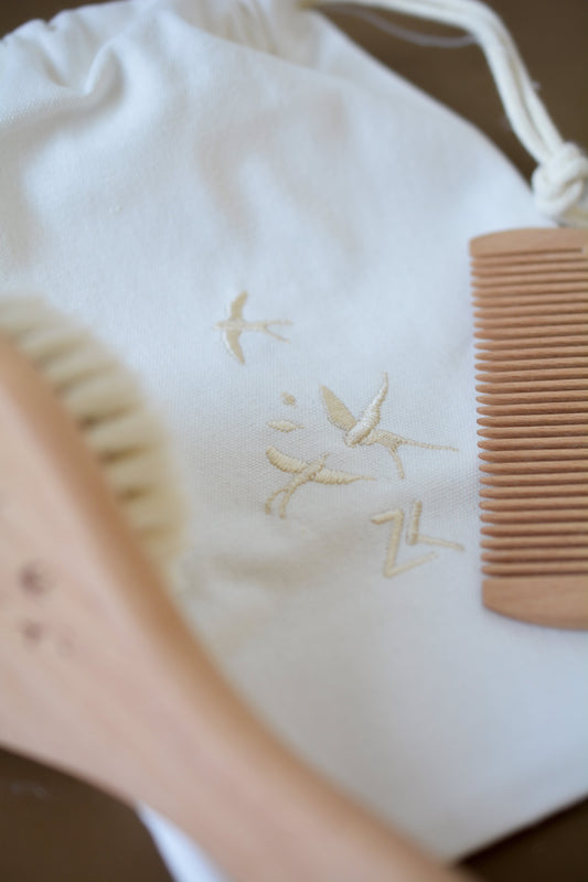 Brosse et peigne bébé | Hirondelles